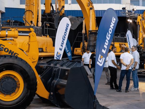 AEV, LiuGong Israeli dealer, celebrates upgrading of their main
